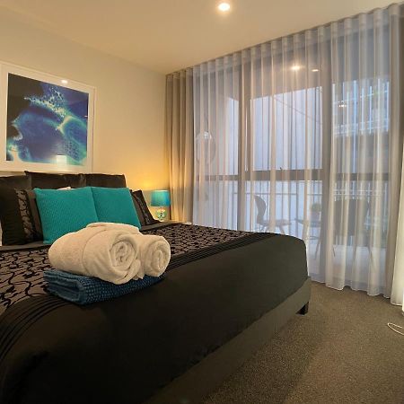 The Gallery Luxe 1 Bedroom Executive Apartment In The Heart Of Braddon Wine Secure Parking Wifi Канберра Экстерьер фото