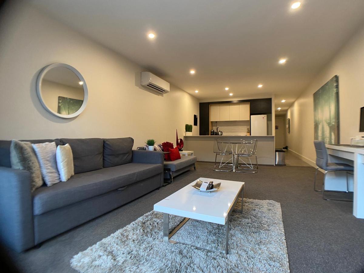 The Gallery Luxe 1 Bedroom Executive Apartment In The Heart Of Braddon Wine Secure Parking Wifi Канберра Экстерьер фото